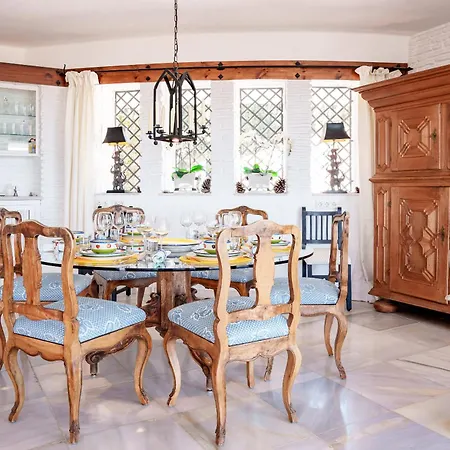 7,000 Sqm Luxurious Villa With Panoramic Sea Views Multiple Gardens & Two Pools Вилла Бенальмадена